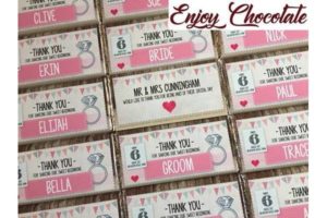 enjoy chocolate wedding favours